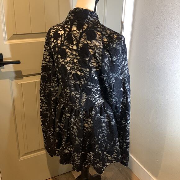 Marianne Kooiman Silk Blend Wrap Jacket - Picture 5 of 15